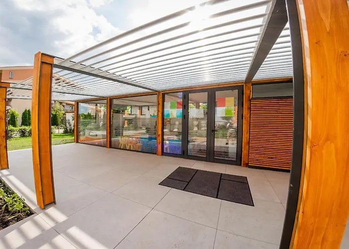 Bratanov Sunny Noks * 阳光海滩