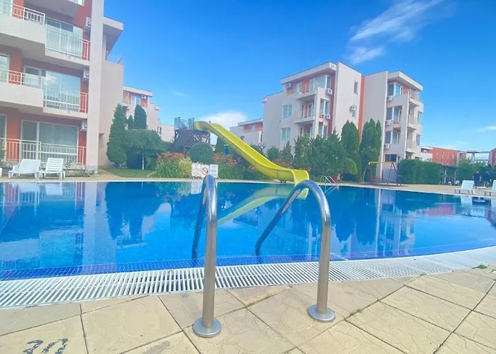 Bratanov Sunny Noks * 阳光海滩