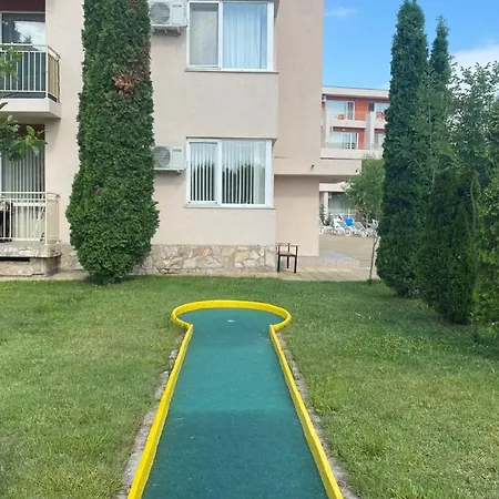 Bratanov Sunny Noks * Slantchev Briag