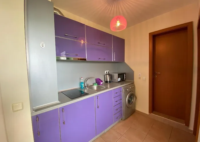 Bratanov Sunny Noks * Slantchev Briag