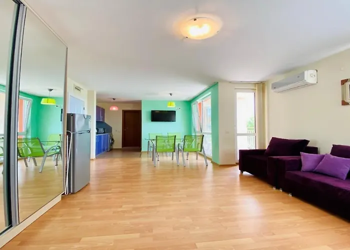 Bratanov Sunny Noks Slantchev Briag